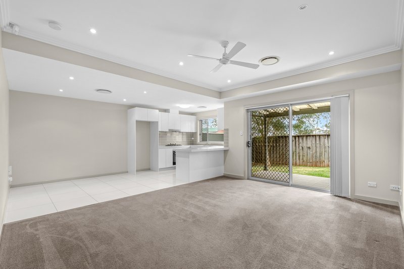 Photo - 29` Ardley Avenue, Kellyville NSW 2155 - Image 5