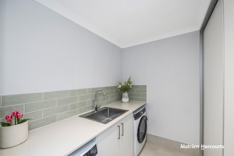 Photo - 29 Ariane View, Yanchep WA 6035 - Image 21