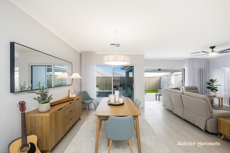 Photo - 29 Ariane View, Yanchep WA 6035 - Image 26