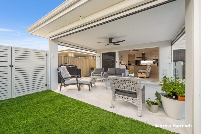 Photo - 29 Ariane View, Yanchep WA 6035 - Image 28