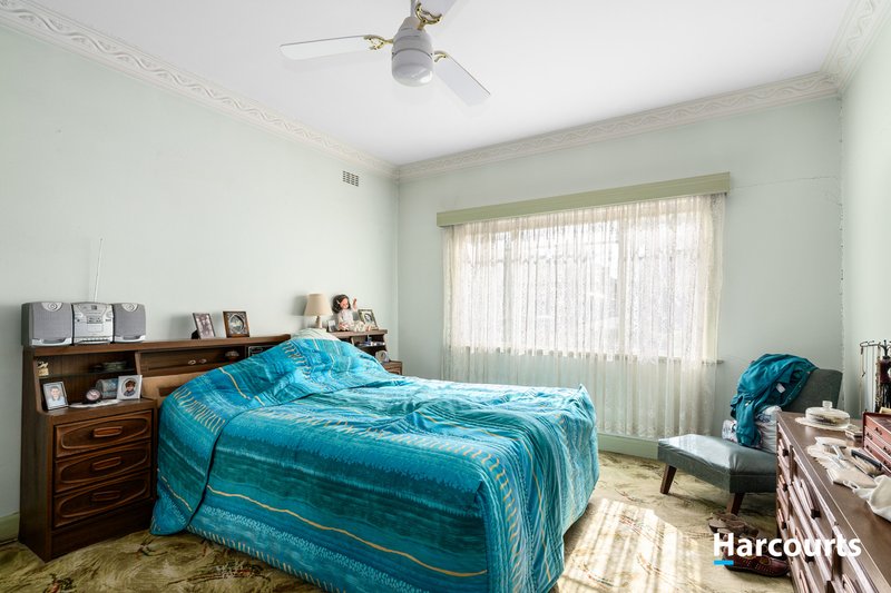 Photo - 29 Arthur Street, Aberfeldie VIC 3040 - Image 11
