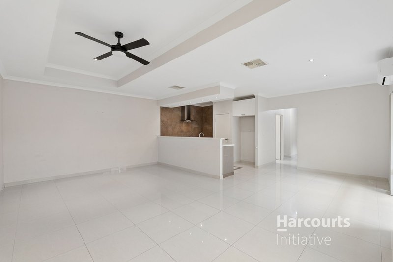 Photo - 29 Athenny Way, Darch WA 6065 - Image 4