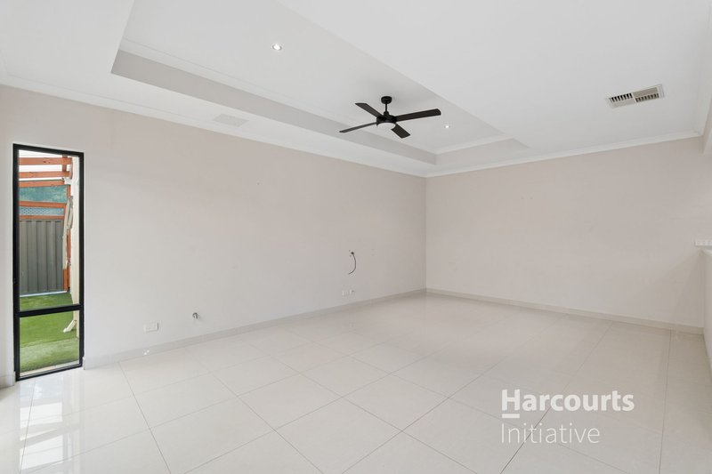 Photo - 29 Athenny Way, Darch WA 6065 - Image 6