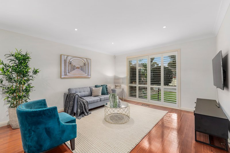 Photo - 29 Australis Drive, Mill Park VIC 3082 - Image 5