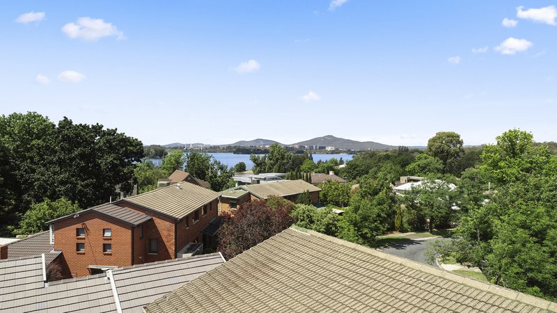 Photo - 29 Bailey Place, Yarralumla ACT 2600 - Image 16