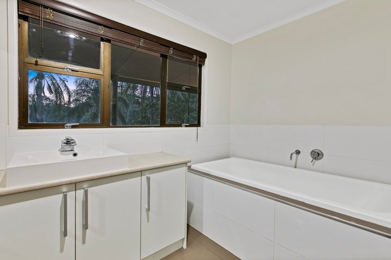 Photo - 29 Ballantyne Court, Glenview QLD 4553 - Image 13