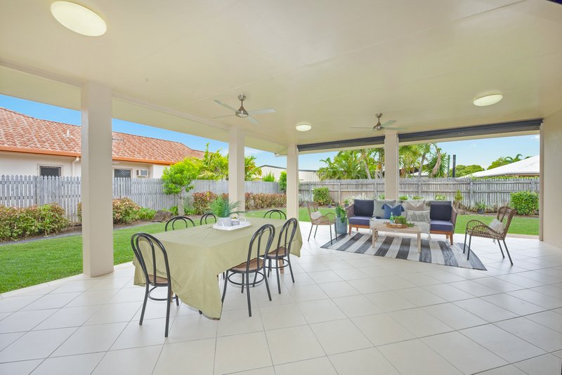 Photo - 29 Bamboo Crescent, Mount Louisa QLD 4814 - Image 13
