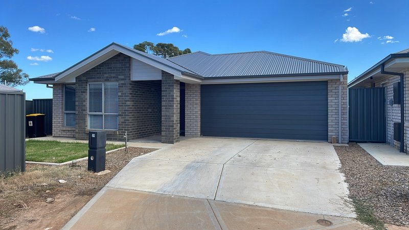 Photo - 29 Barritt Road, Munno Para Downs SA 5115 - Image 1