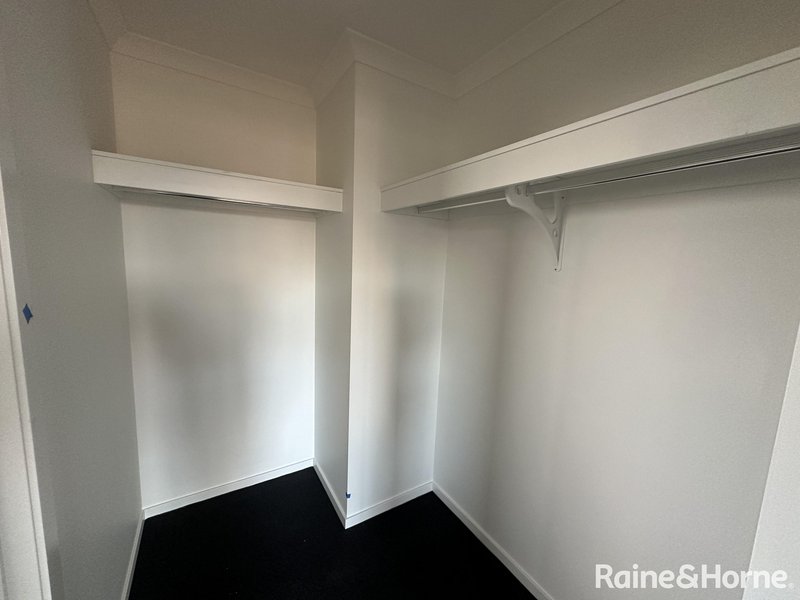 Photo - 29 Barritt Road, Munno Para Downs SA 5115 - Image 3