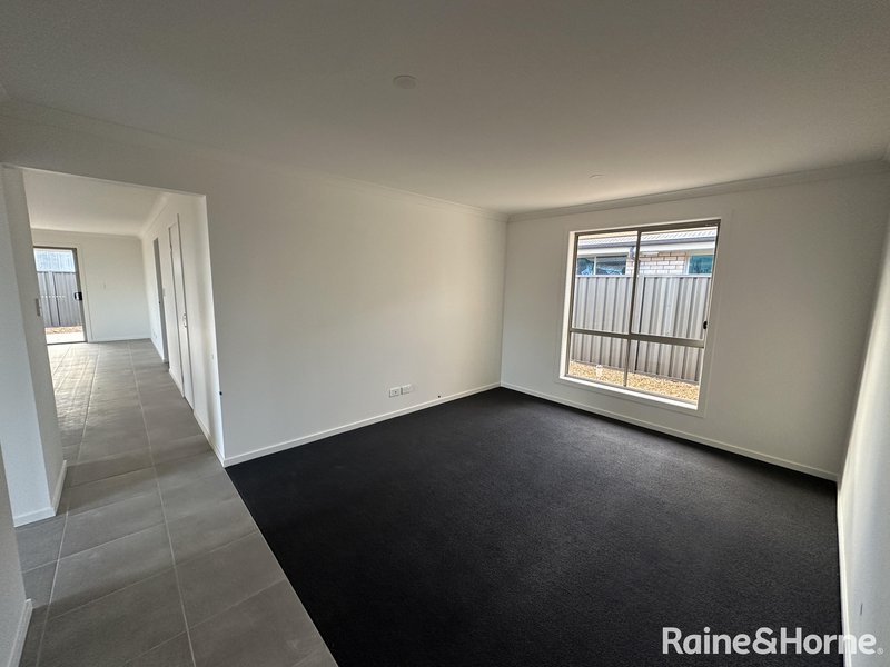 Photo - 29 Barritt Road, Munno Para Downs SA 5115 - Image 7