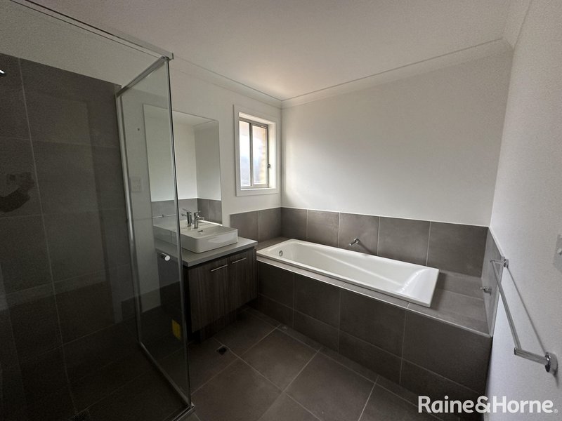 Photo - 29 Barritt Road, Munno Para Downs SA 5115 - Image 15