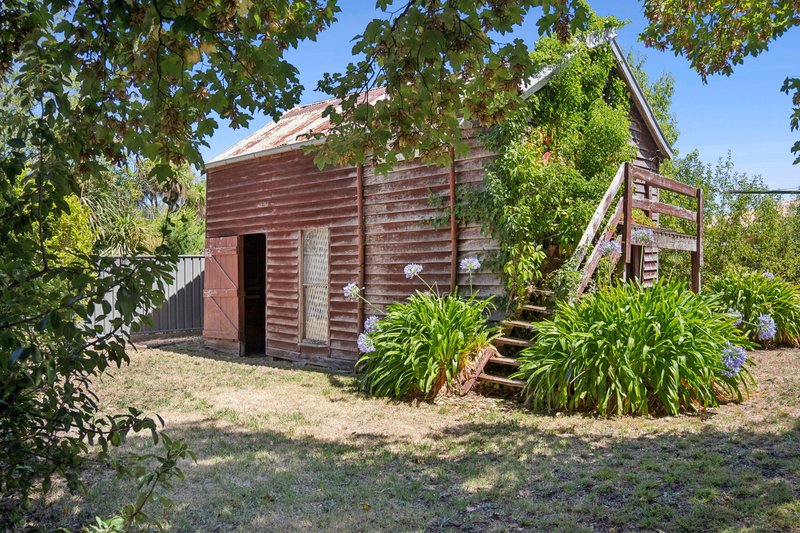 Photo - 29 Baynton Street, Kyneton VIC 3444 - Image 10