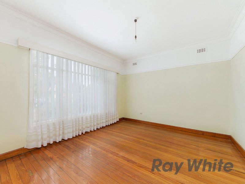 Photo - 29 Beaver Street, St Albans VIC 3021 - Image 6