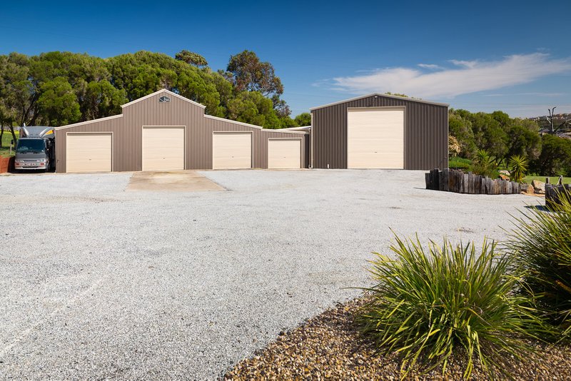 Photo - 29 Bellbird Close, Pakenham VIC 3810 - Image 25