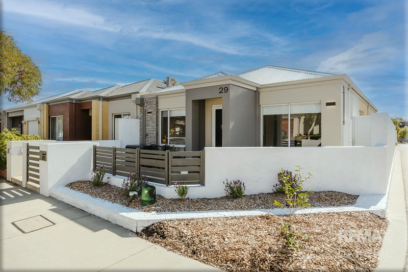 Photo - 29 Bellini Gardens, Alkimos WA 6038 - Image 2
