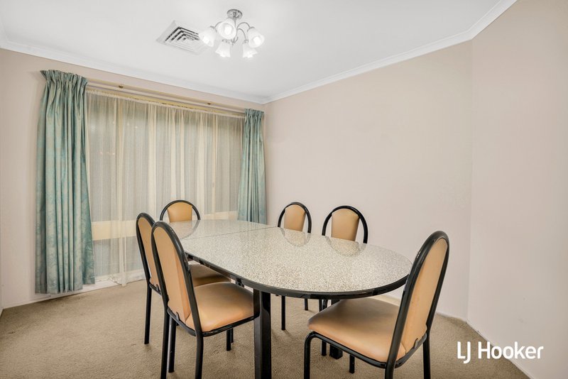 Photo - 29 Benares Crescent, Acacia Gardens NSW 2763 - Image 8