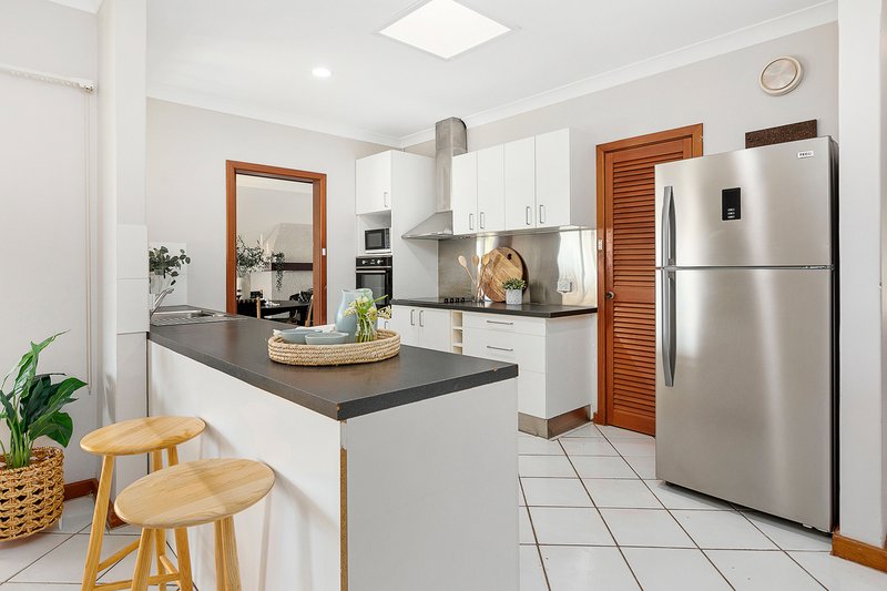 Photo - 29 Bendigo Way, City Beach WA 6015 - Image 3