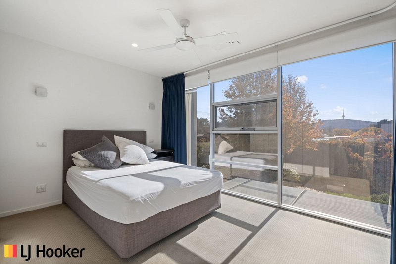 Photo - 2/9 Bentham Street, Yarralumla ACT 2600 - Image 7
