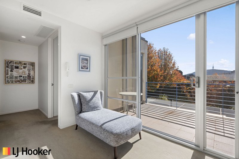Photo - 2/9 Bentham Street, Yarralumla ACT 2600 - Image 8