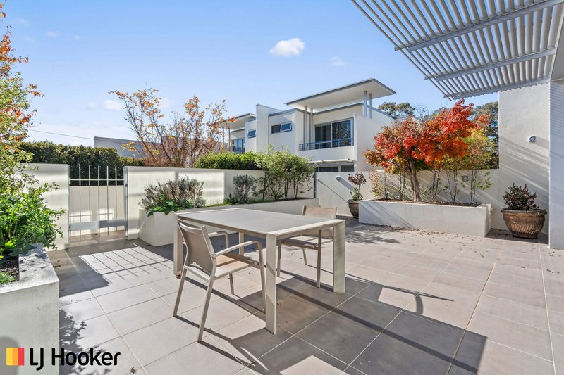 Photo - 2/9 Bentham Street, Yarralumla ACT 2600 - Image 11