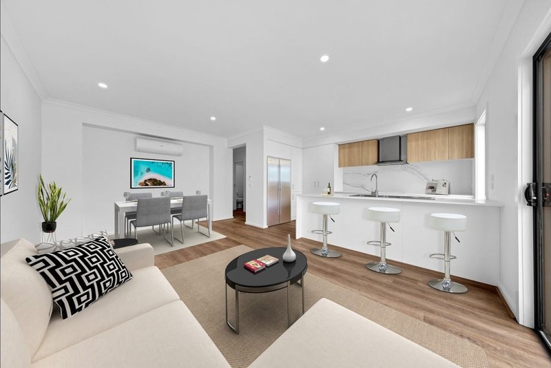 Photo - 29 Bergamot Boulevard, Mickleham VIC 3064 - Image 2
