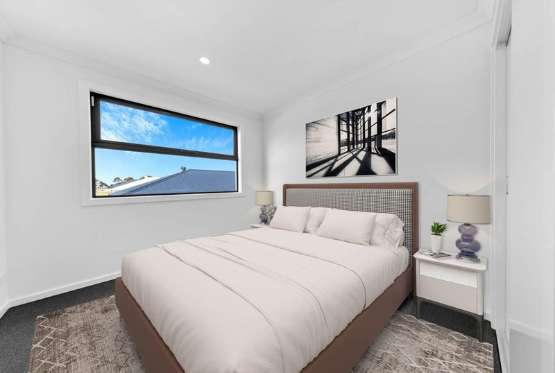Photo - 29 Bergamot Boulevard, Mickleham VIC 3064 - Image 9