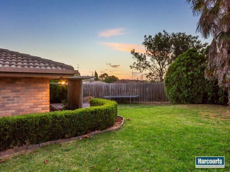 Photo - 29 Bickerton Court, Rowville VIC 3178 - Image 13