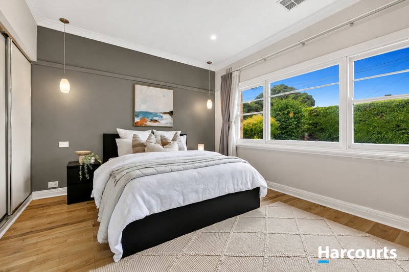 Photo - 29 Bishop Street, Oakleigh VIC 3166 - Image 9
