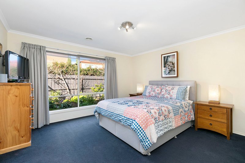 Photo - 29 Black Knight Street, Mordialloc VIC 3195 - Image 10