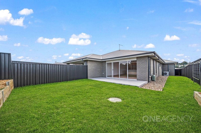 Photo - 29 Bonneville Boulevard, Goulburn NSW 2580 - Image 13