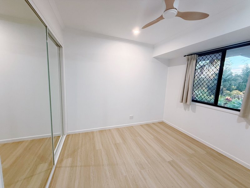 Photo - 29 Bonogin Road, Mudgeeraba QLD 4213 - Image 11