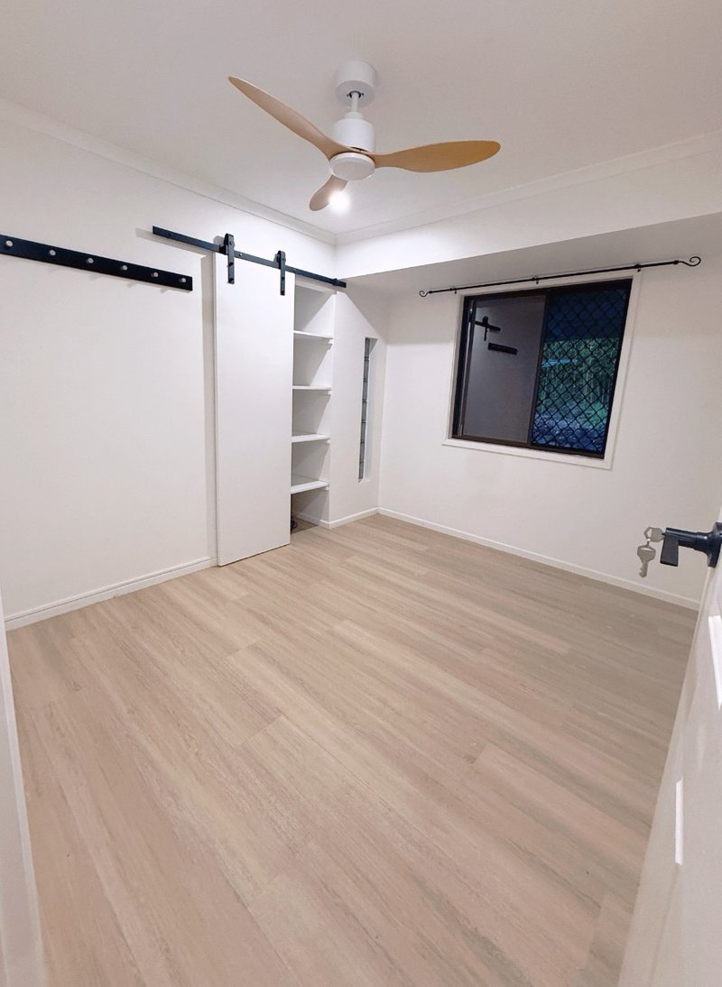 Photo - 29 Bonogin Road, Mudgeeraba QLD 4213 - Image 12