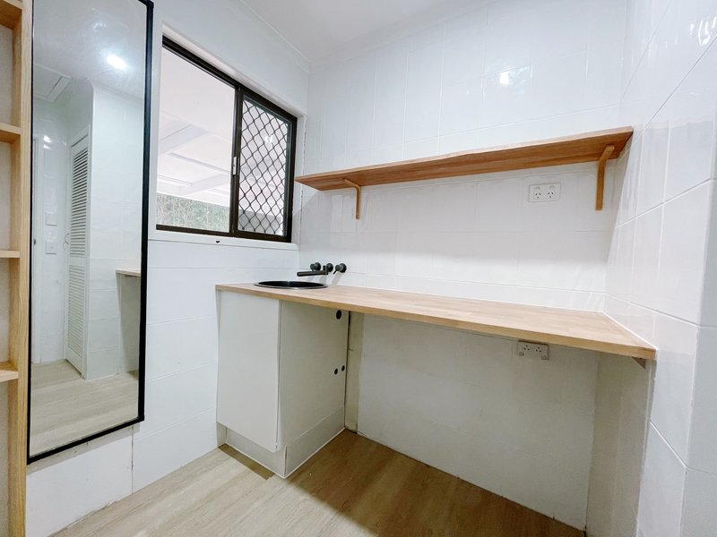 Photo - 29 Bonogin Road, Mudgeeraba QLD 4213 - Image 13