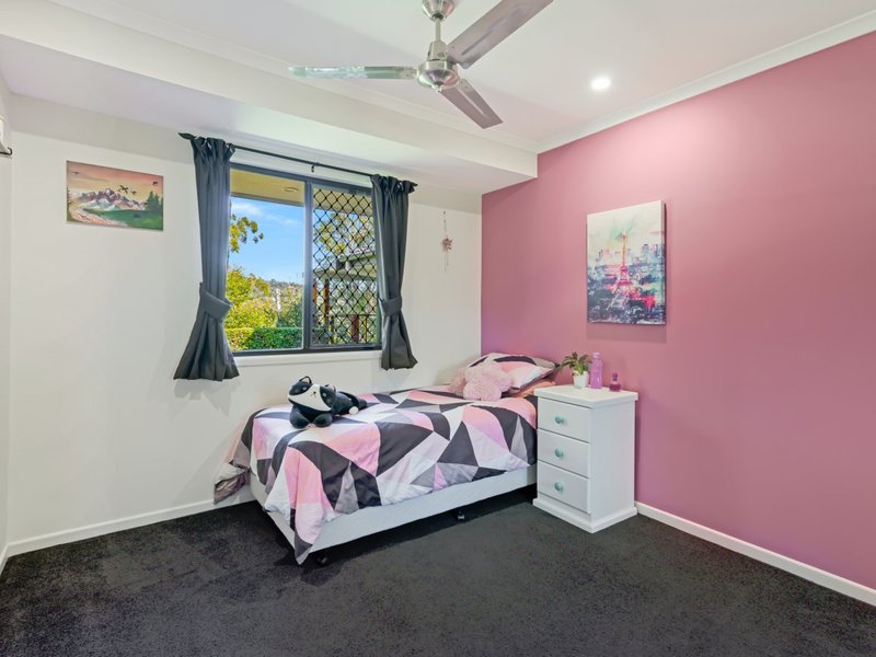 Photo - 29 Bonogin Road, Mudgeeraba QLD 4213 - Image 13