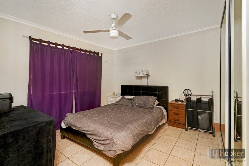 Photo - 2/9 Bradford Street, Labrador QLD 4215 - Image 6