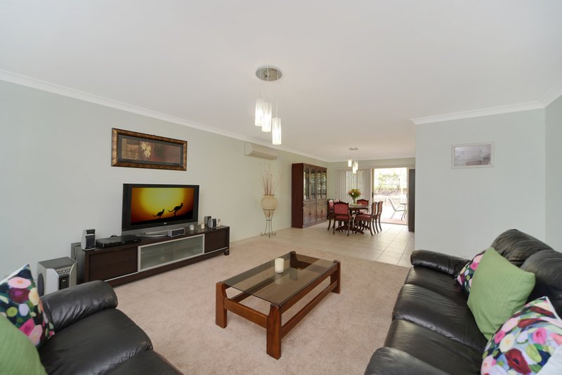 Photo - 29 Braeside Crescent, Glen Alpine NSW 2560 - Image 3