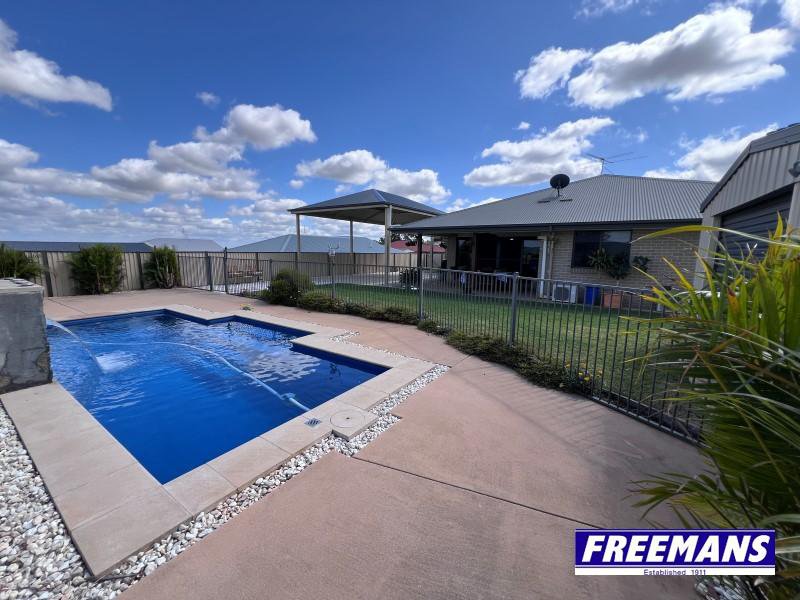 Photo - 29 Bridgeman Parade, Kingaroy QLD 4610 - Image 31