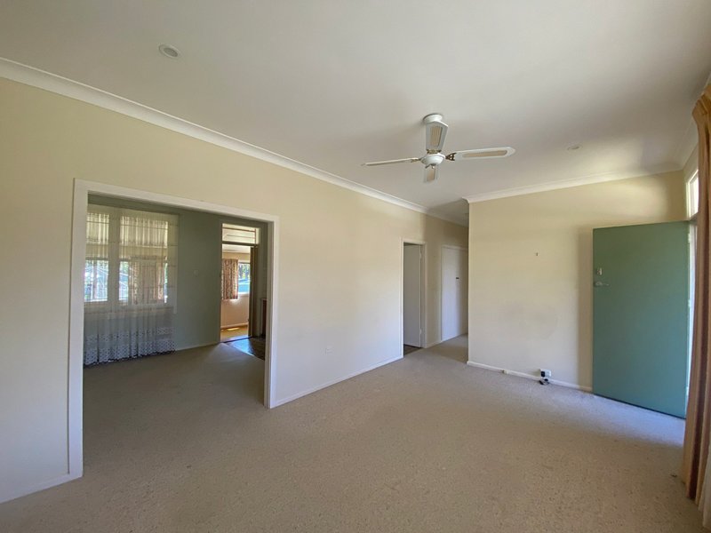 Photo - 29 Brinawarr Street, Bomaderry NSW 2541 - Image 3