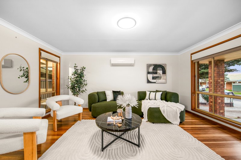 Photo - 29 Brown Avenue, Altona Meadows VIC 3028 - Image 2