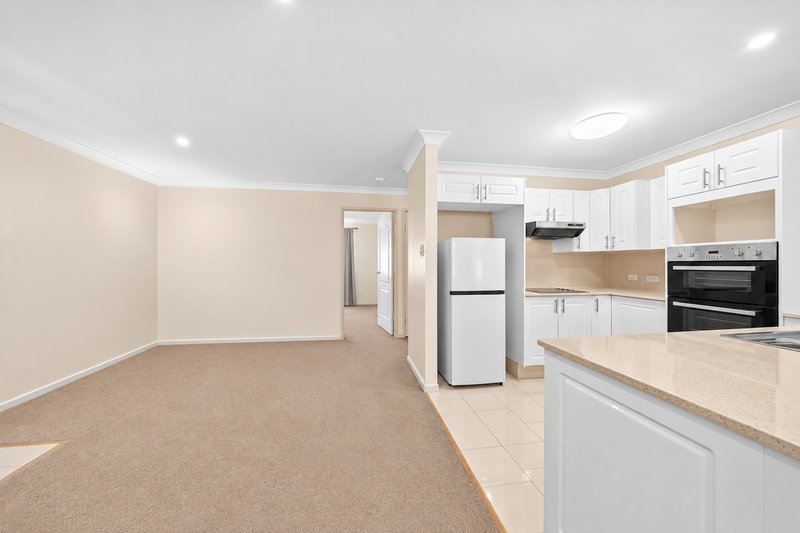 Photo - 2/9 Bruce Street, Chermside QLD 4032 - Image 3