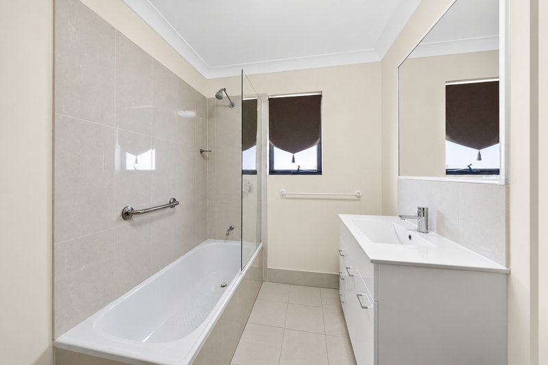 Photo - 2/9 Bruce Street, Chermside QLD 4032 - Image 9