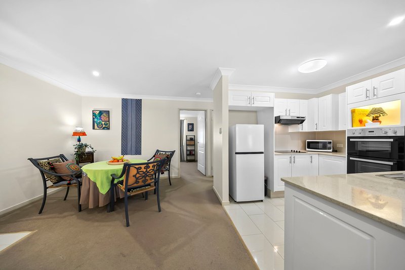 Photo - 2/9 Bruce Street, Chermside QLD 4032 - Image 5