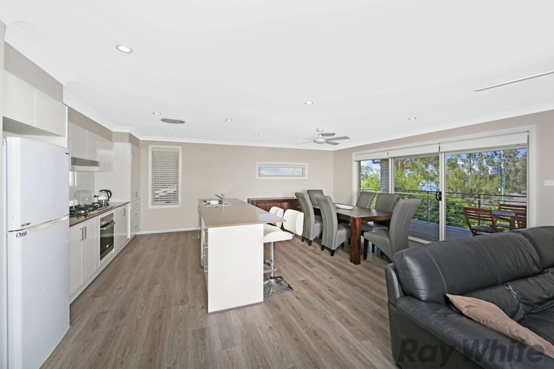 Photo - 29 Buff Point Avenue, Buff Point NSW 2262 - Image 3