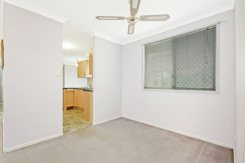 Photo - 29 Busoni Crescent, Burpengary QLD 4505 - Image 11