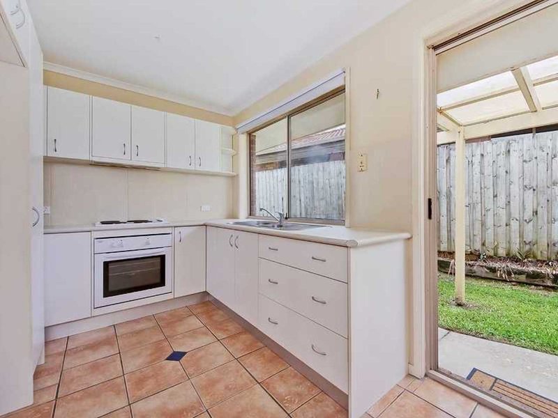 Photo - 29 Cabot Court, Merrimac QLD 4226 - Image 5