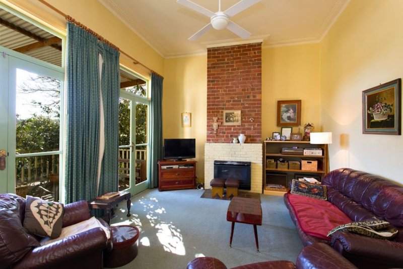 Photo - 29 Cambridge Street, Creswick VIC 3363 - Image 5