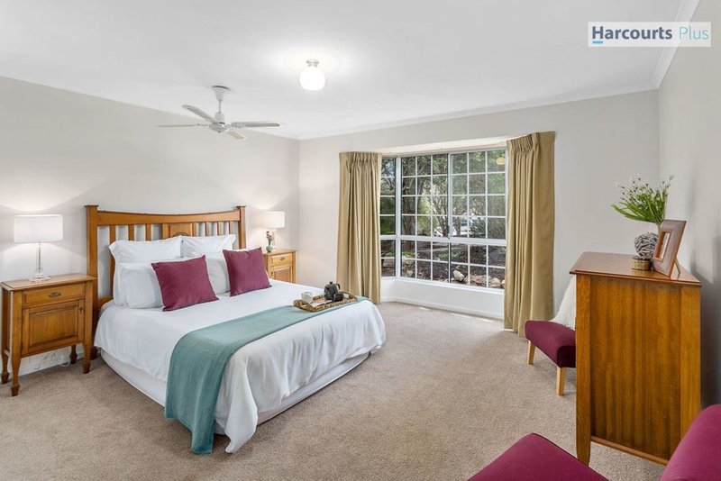 Photo - 29 Campus Drive, Aberfoyle Park SA 5159 - Image 12