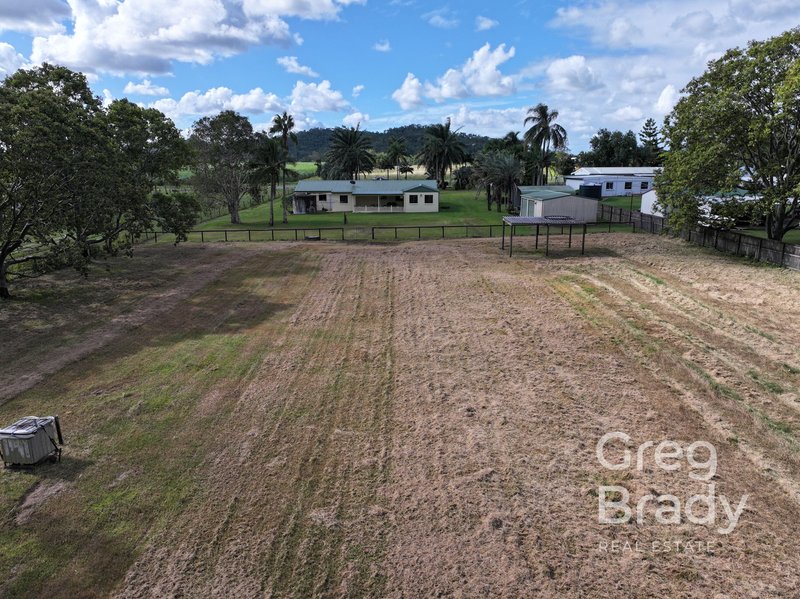 Photo - 29 Carlton Road, Sarina QLD 4737 - Image 29