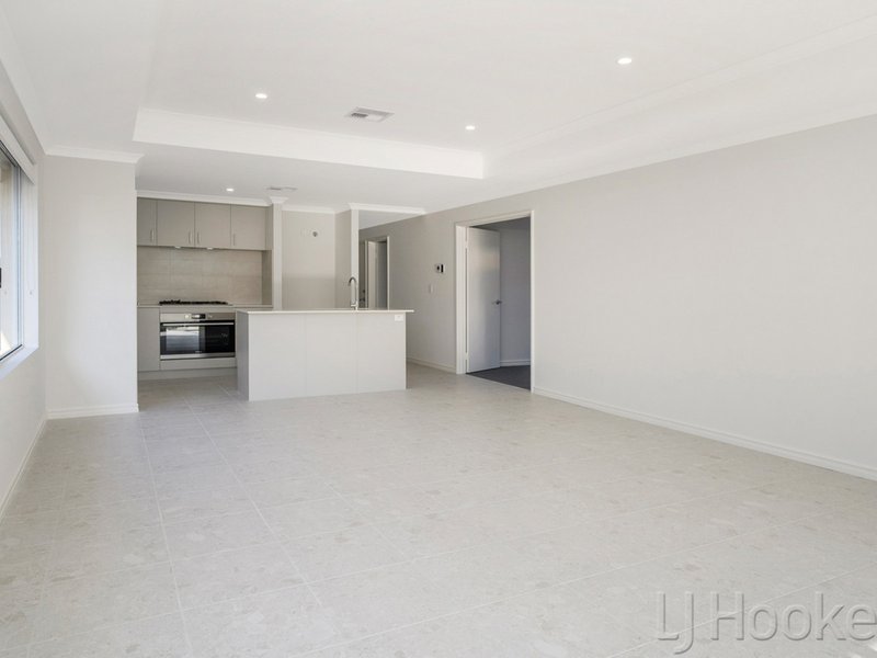 Photo - 29 Carrington Road, Henley Brook WA 6055 - Image 22