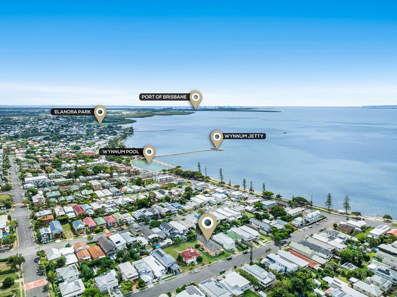 Photo - 29 Cedar Street, Wynnum QLD 4178 - Image 2